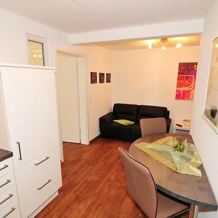 Fewo Samanta Schmider- Auch Kurzfristig Ep Karten Garantiert! Apartment Rust