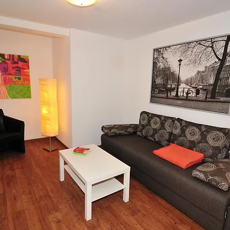 Fewo Samanta Schmider- Auch Kurzfristig Ep Karten Garantiert! Apartment *